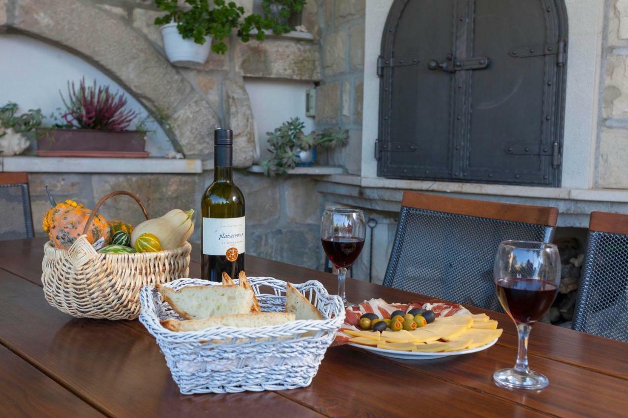 Holiday Home Lavanda Grubisic Tučepi Zewnętrze zdjęcie