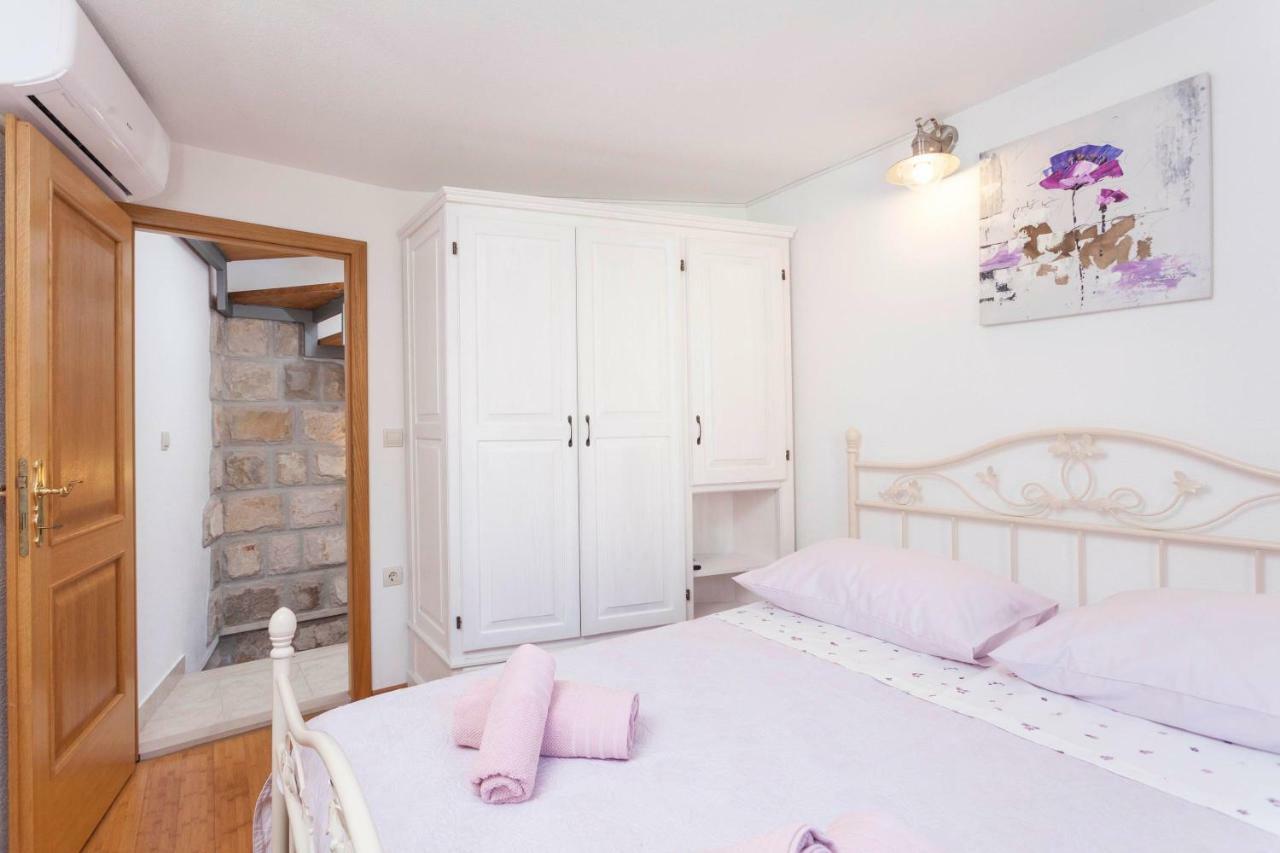 Holiday Home Lavanda Grubisic Tučepi Zewnętrze zdjęcie