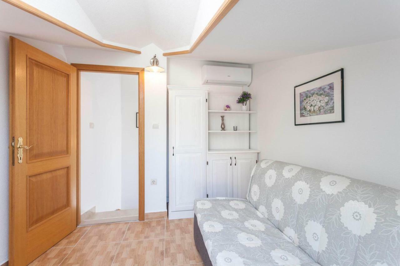 Holiday Home Lavanda Grubisic Tučepi Zewnętrze zdjęcie